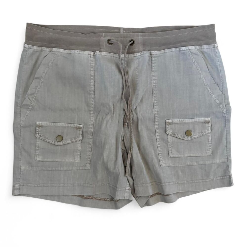 Wearables Milton 2.0 Women's Shorts Size Large Khaki by XCVI Boho Comfy Lyocell